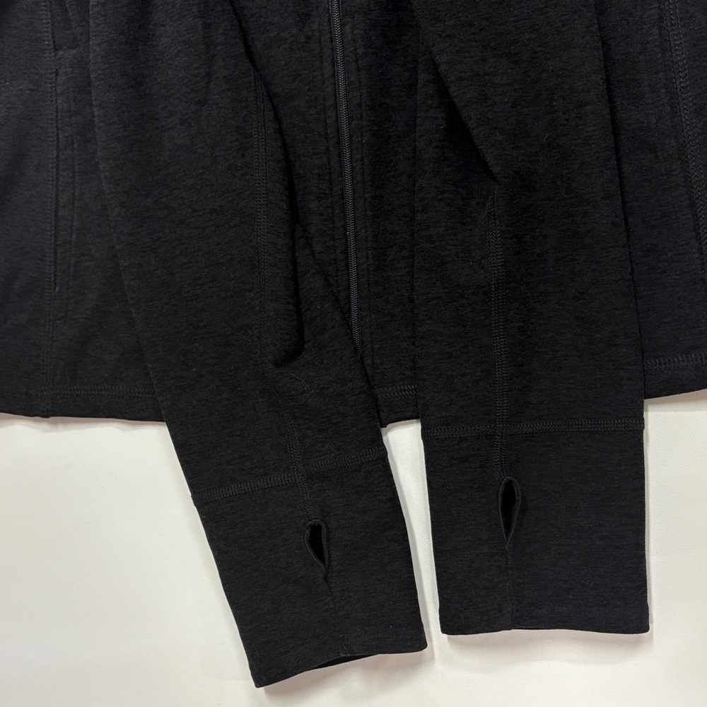 Beyond Yoga x Peloton Black Jacket - Picture 7 of 8